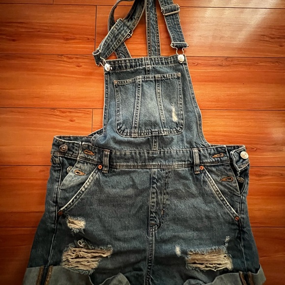 Overalls(shorts) - Picture 1 of 3